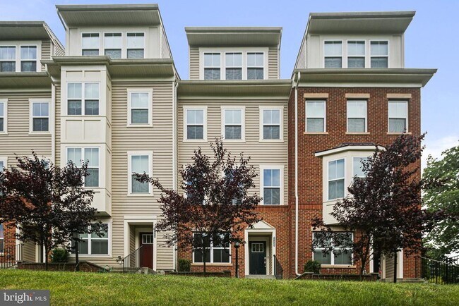 Building Photo - 7126 Tilbury Way