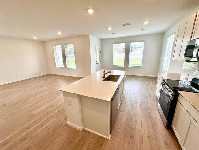 Building Photo - 3129 Brookhollow Wy