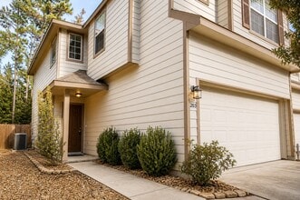 Building Photo - 203 N Burberry Park Cir