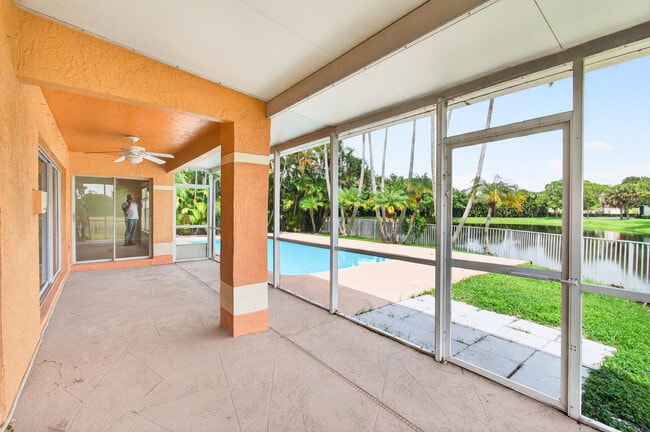 Building Photo - 10574 Wheelhouse Cir