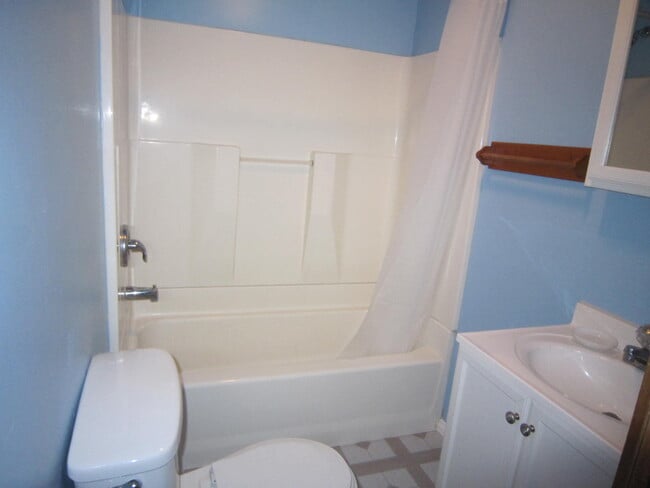 Building Photo - 12701 304th Ave