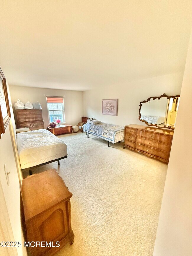 Building Photo - 1 Allen Ct