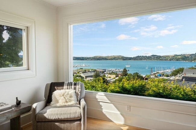 Building Photo - Sun-Filled Furnished Sausalito Home with Sweeping Bay Views
