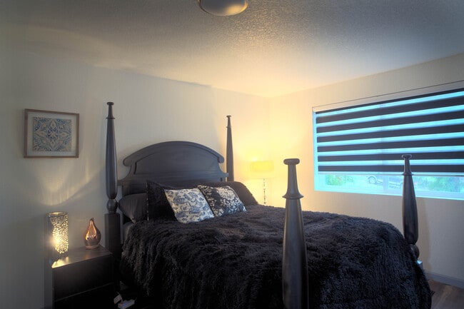 Building Photo - 1114 Pawnee Ln