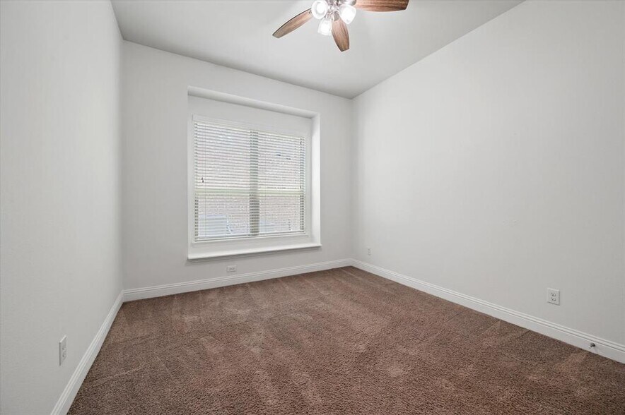 Building Photo - 13187 Bellingham Dr