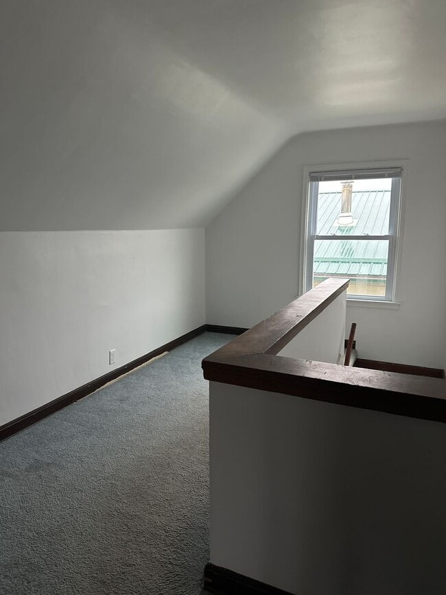 Building Photo - 415 La Porte Rd