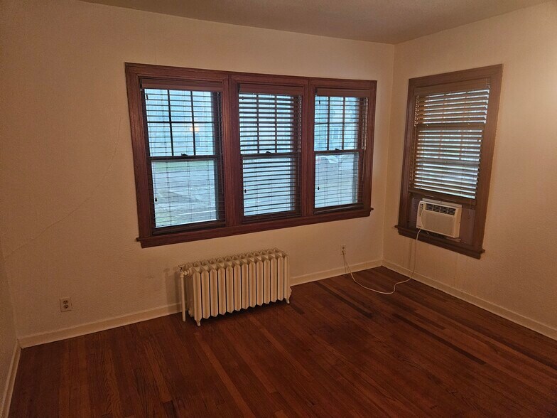 Bedroom 1 - 803 10th Ave N