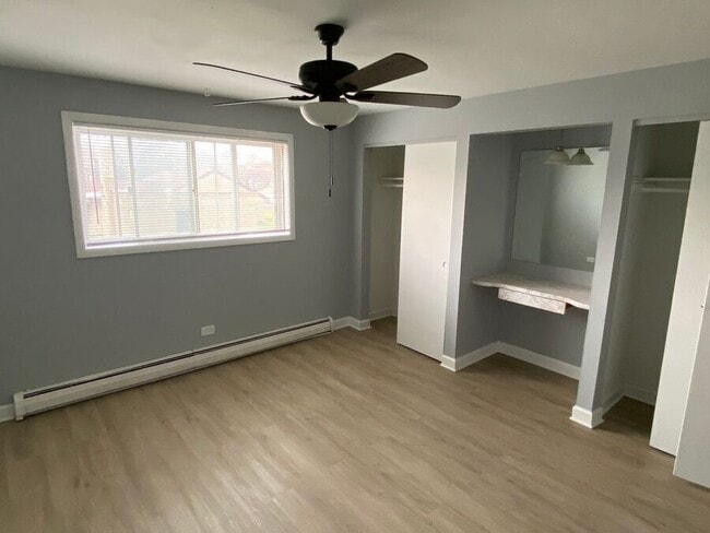 Building Photo - 3710 W 119th St