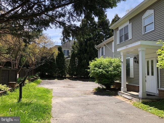 Primary Photo - 1314 19th St S