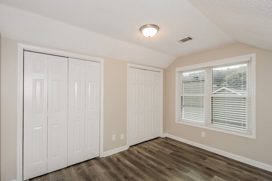 Building Photo - 4252 Brandy Ann Dr