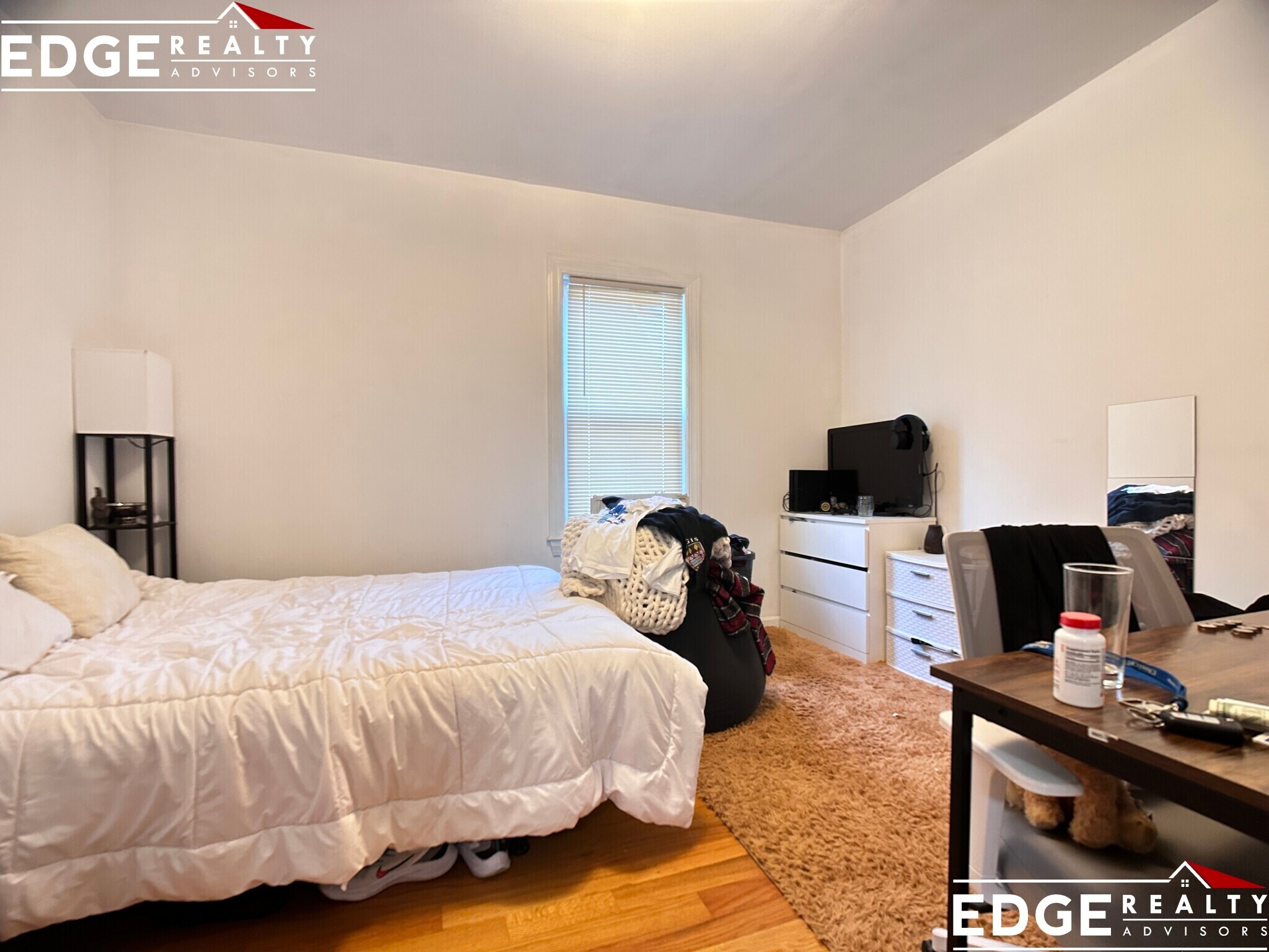 Building Photo - 66 Brooks St