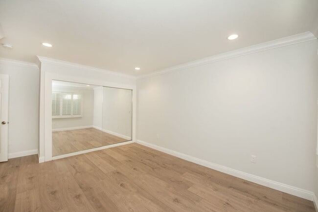 Building Photo - Mesa Verde