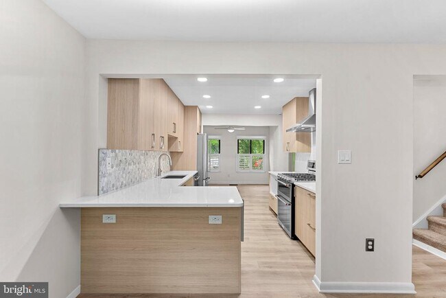 Building Photo - 11545 Hearthstone Ct