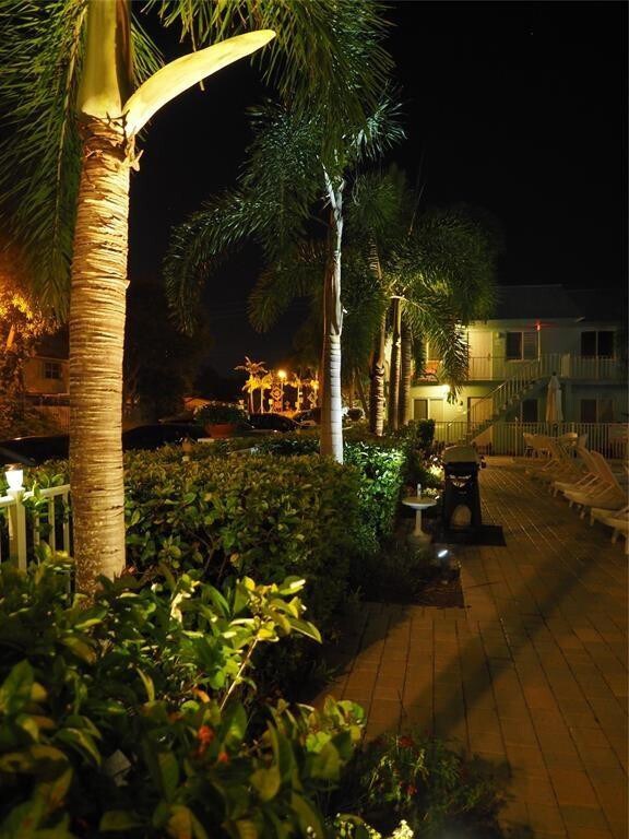 Building Photo - 1311 NE 18th St