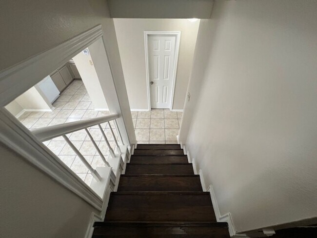 Building Photo - Shiloh Heights Condos