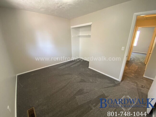 Building Photo - 1453/1455 W 2320 S