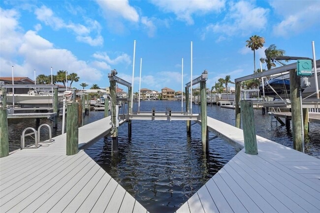 Building Photo - 5145 Porpoise Pl