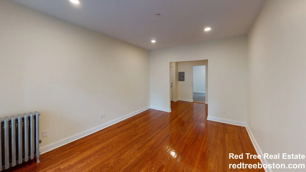 Building Photo - 123 Sutherland Rd