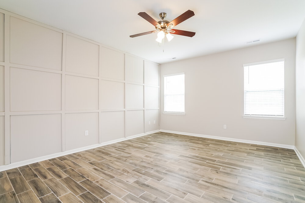 Building Photo - 674 River Dell Townes Ave