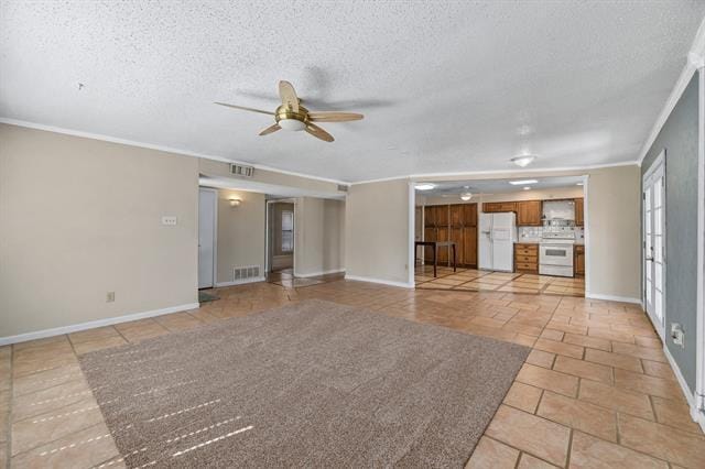 Building Photo - 801 Meadowlark Dr