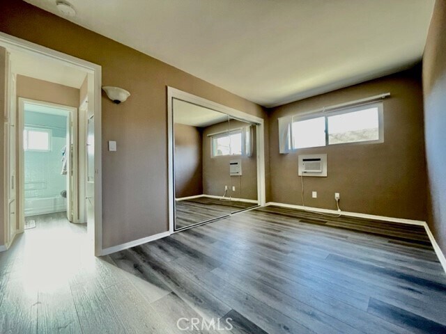 Building Photo - 45421 Sunset Ln