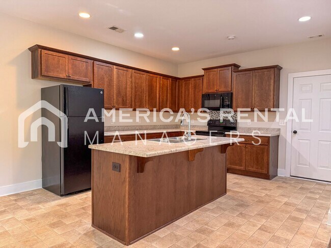 Building Photo - MOVE IN SPECIAL!!! - Home for rent in Calera, AL!!! - Receive 1 FREE MONTH if a 15-month lease is...