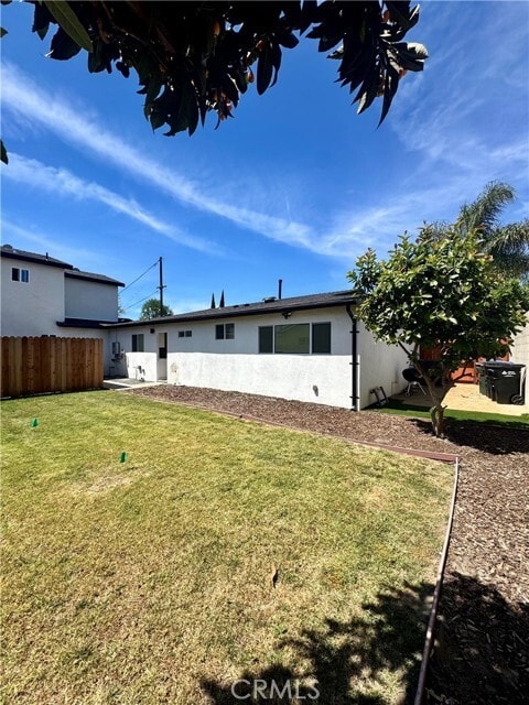 Building Photo - 8109 Cole St