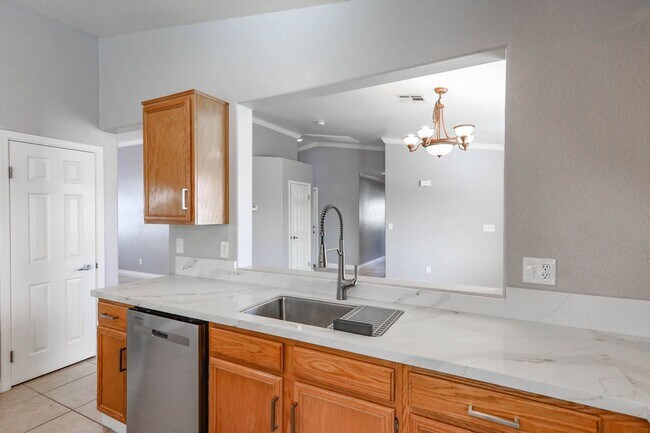 Building Photo - Beautifully Updated 3 Bedroom, Single Story North Las Vegas Home In Gated Community