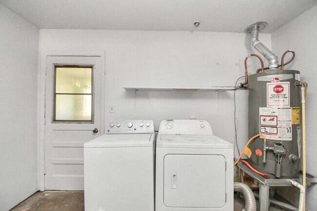 Building Photo - 9622 Vilven Ln