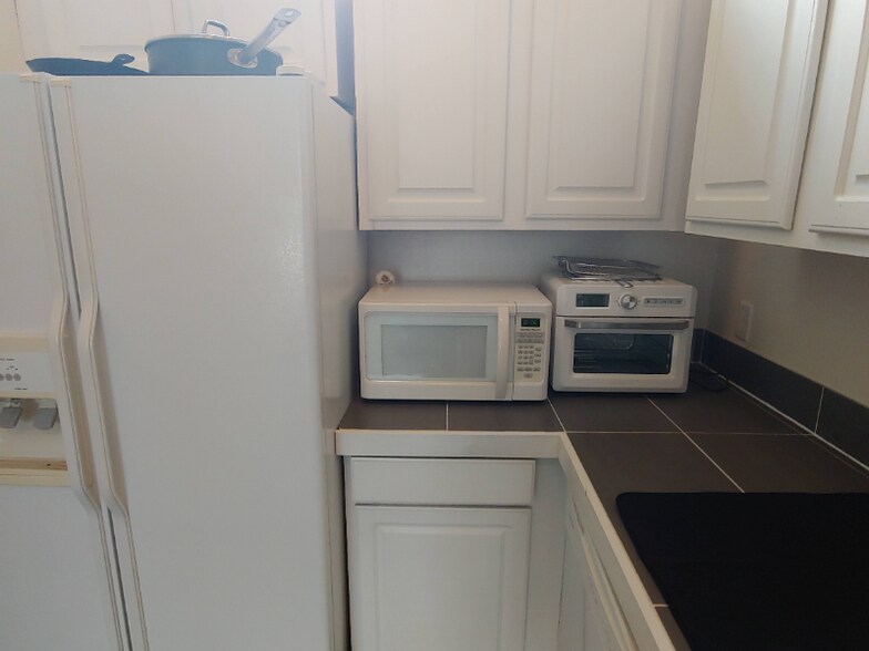 Building Photo - 2507 Lynnhaven Ln