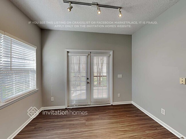 Building Photo - 3440 Betterton Ln