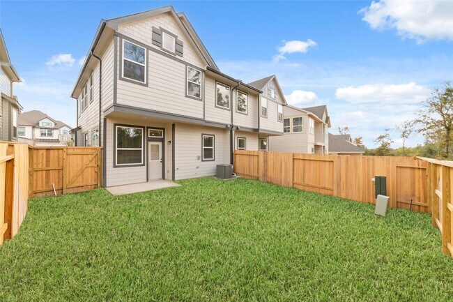 Building Photo - 135 W Coralburst Lp