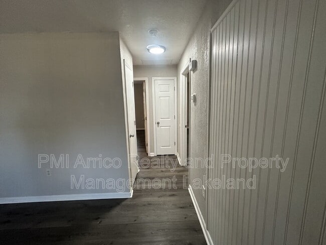 Building Photo - 4135 Old Rd 37