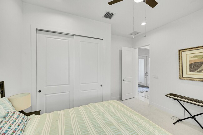 Building Photo - 12597 Nautilus Cir