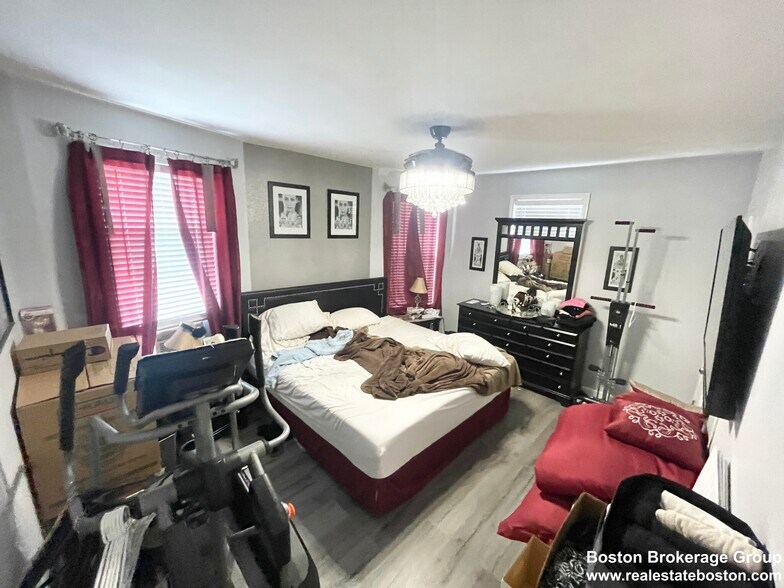 Building Photo - 9 Mount Pleasant Ave