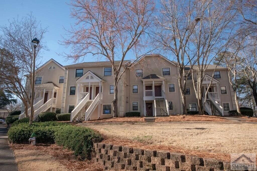 Building Photo - 290 Appleby Dr