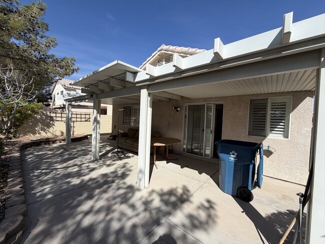 Building Photo - 8319 Haven Cove Ave