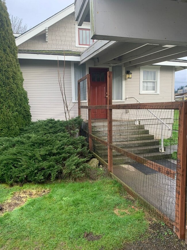 Building Photo - 1921 Farmhouse