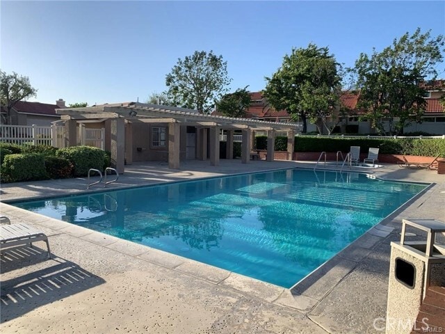 Building Photo - 8402 Cedarwood Ln