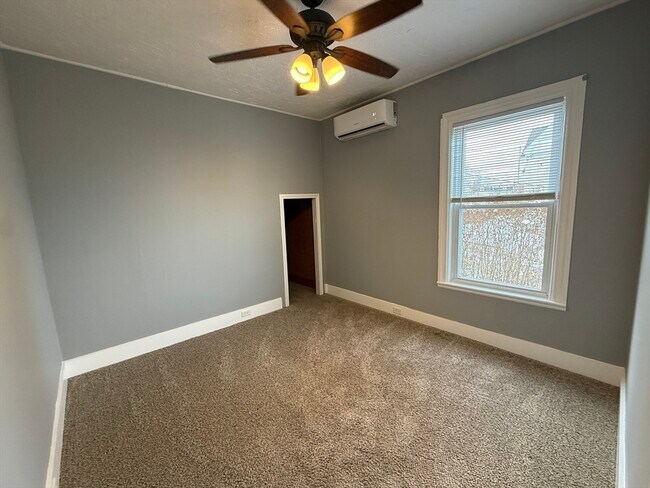 Building Photo - 57 Preston St