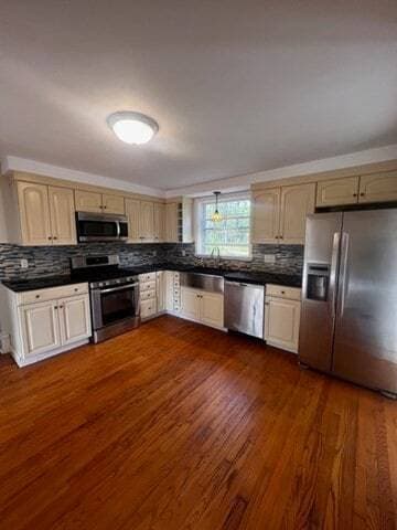 Building Photo - 1823 Meridian St