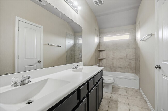 Building Photo - 3418 Bainbridge Hill Ln