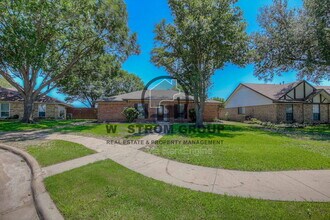Building Photo - 1642 Belltower Dr