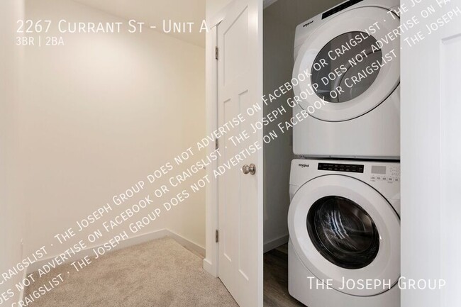 Building Photo - 2267 Currant St