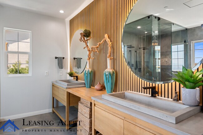 Building Photo - 28852 N Iron Village Dr