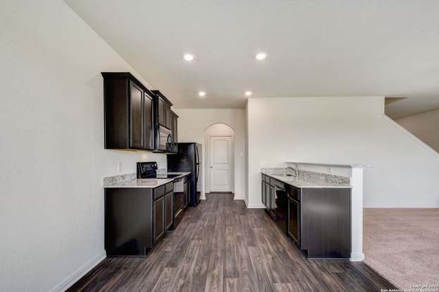 Building Photo - 765 Greenway Trl