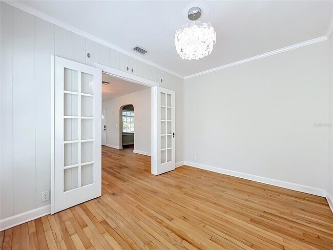 Building Photo - 1607 Delaney Ave