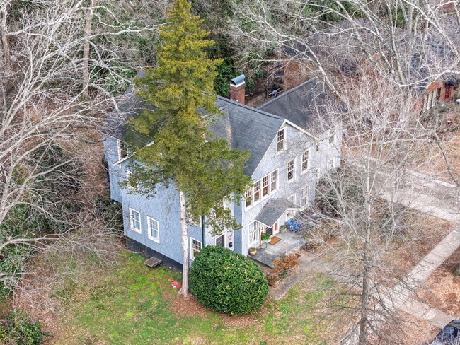 Building Photo - 444 Walnut Ave