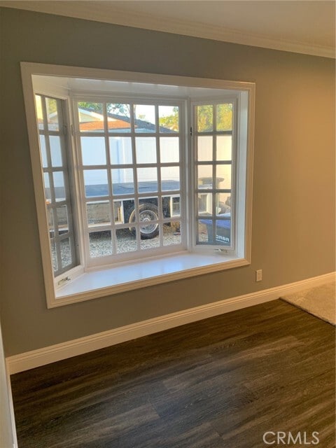 Building Photo - 4008 E Fernwood Ave