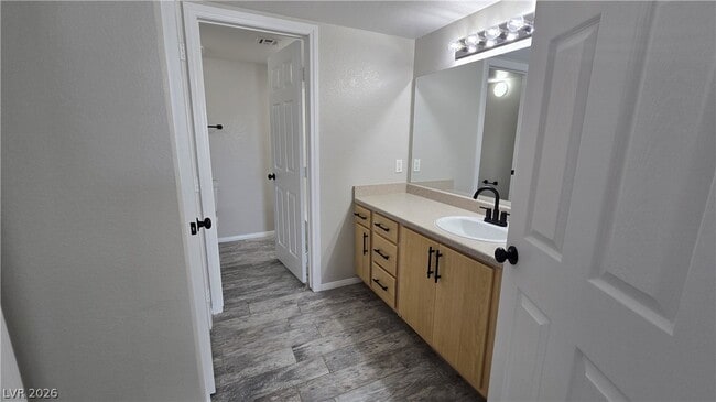 Building Photo - 6955 N Durango Dr